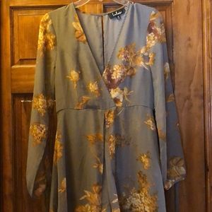 LULUS FINE AND DANDELION GREY FLORAL PRINT ROMPER